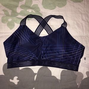 NWT! Fabletics Sports Bra!